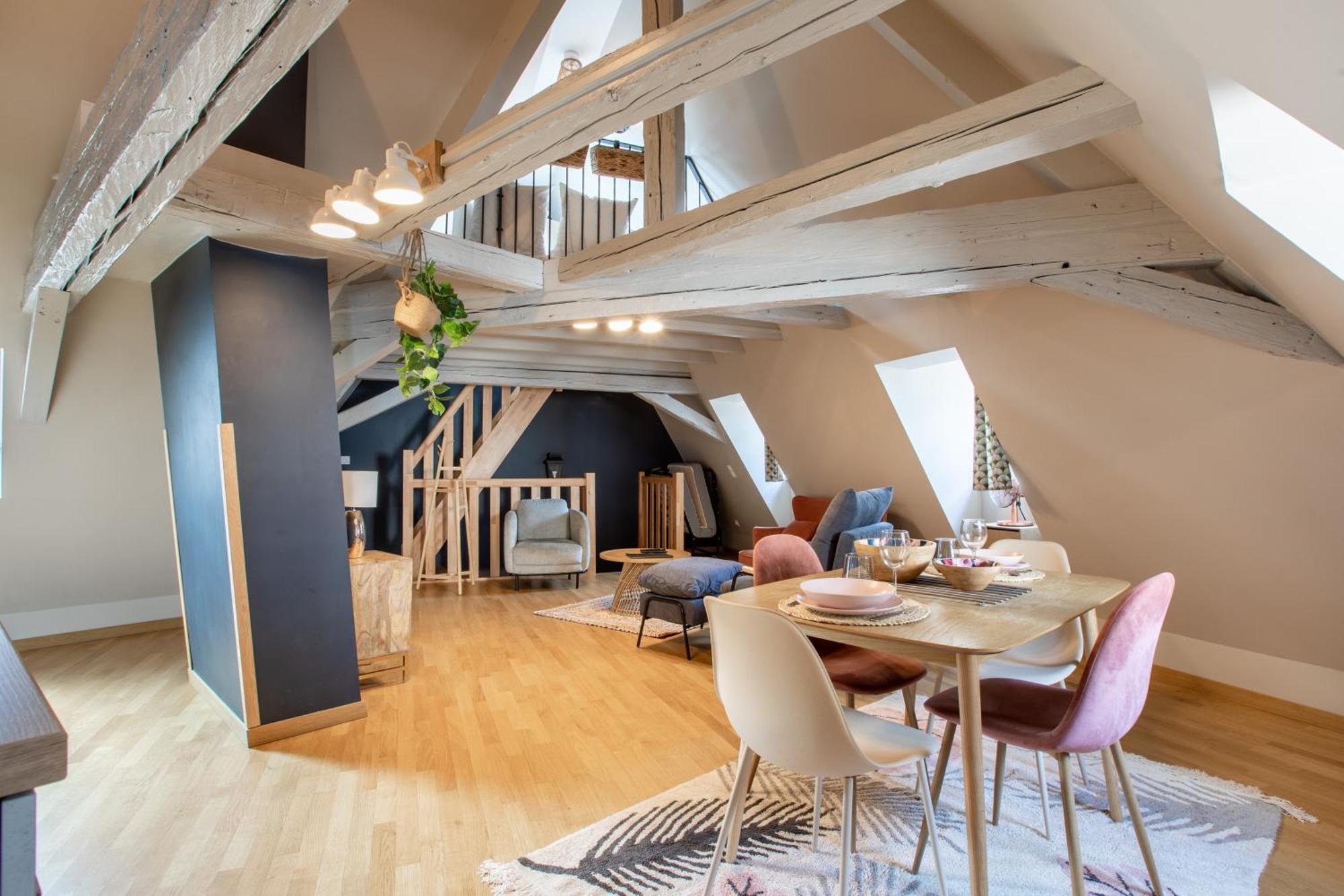 Duplex Atypique Au Coeur De Mulhouse Apartment Ngoại thất bức ảnh